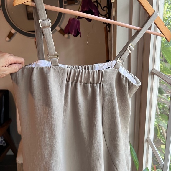 Poleci Adjustable Work Dress w deep pockets like new 6 - Picture 7 of 10